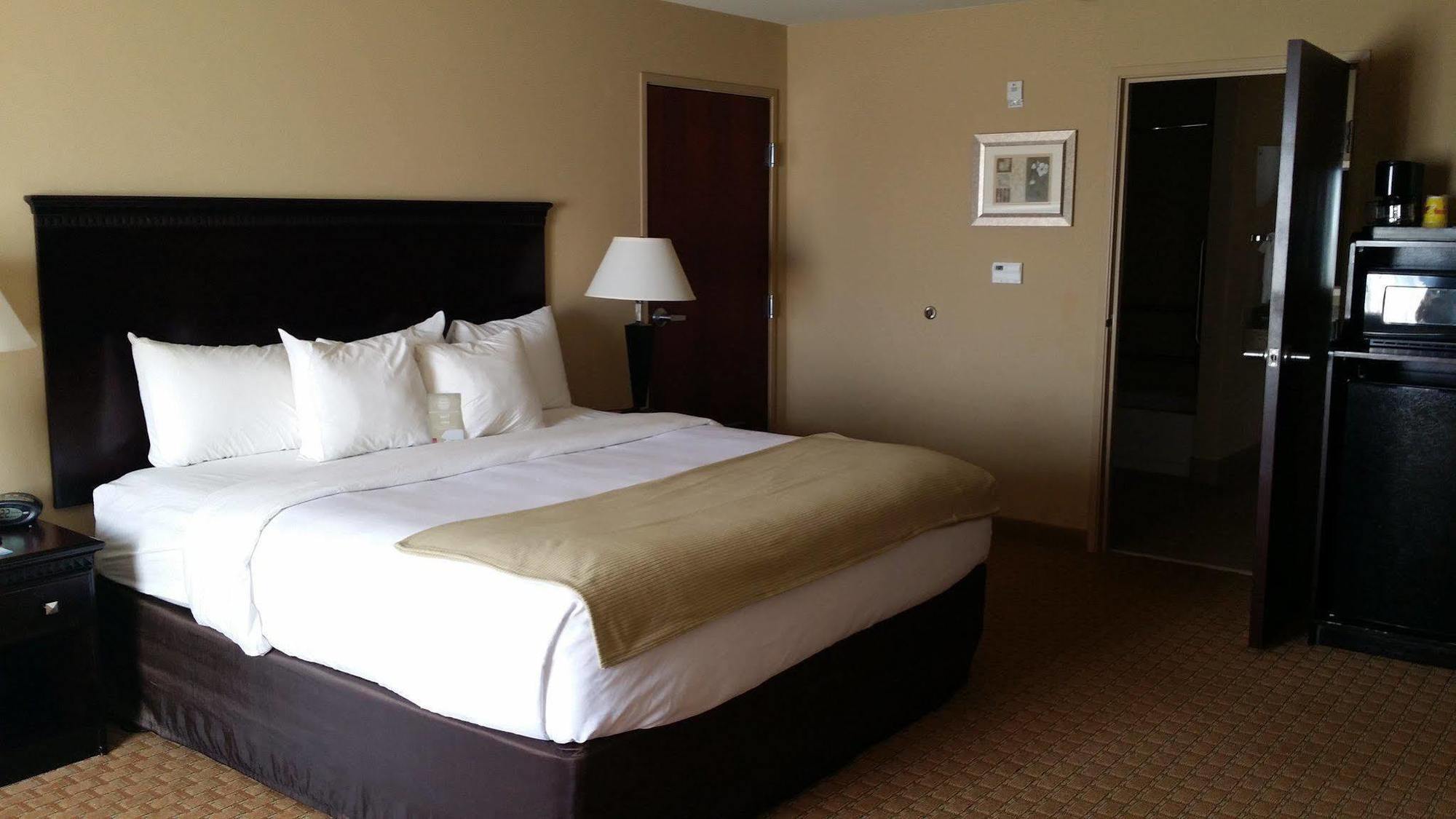 Comfort Suites Mobile-South Alabama University Area Exteriör bild